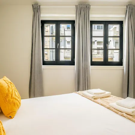 Art Deco 11 Luxury 2br Downtown Metro Ac Apartment