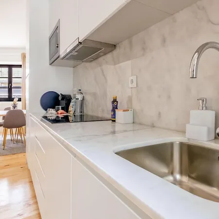 Art Deco 11 Luxury 2br Downtown Metro Ac Apartment Porto
